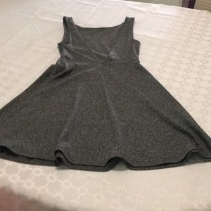 Sleeve less dress